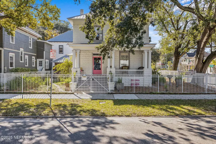 402 E 6TH ST, Jacksonville, FL 32206