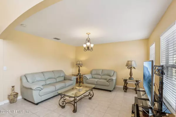 Yulee, FL 32097,76391 LONG LEAF LOOP