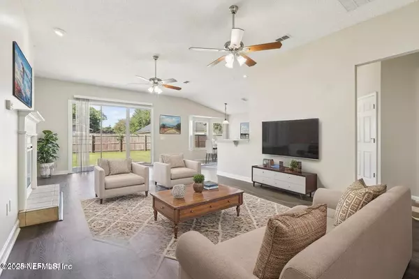 Yulee, FL 32097,86123 RED HOLLY PL