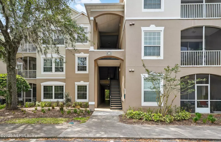 10550 BAYMEADOWS RD #203, Jacksonville, FL 32256