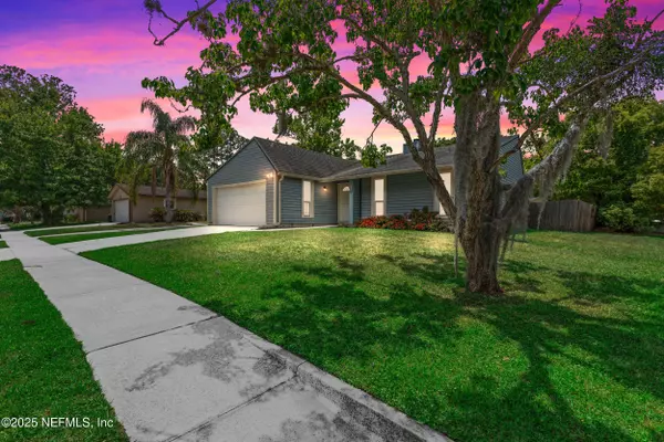 10358 ARROW LAKES DR E, Jacksonville, FL 32257