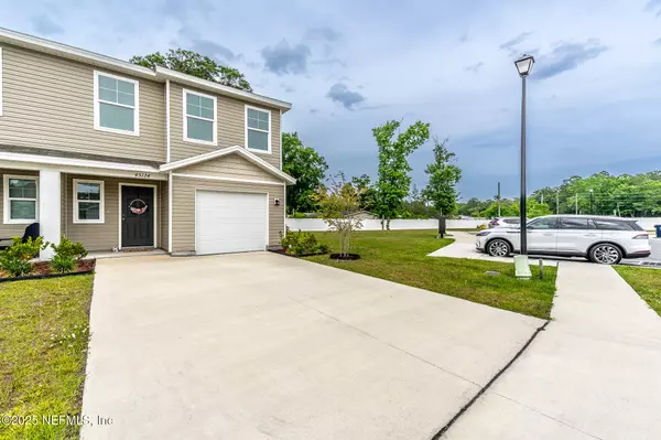 Callahan, FL 32011,45124 RED BRICK DR