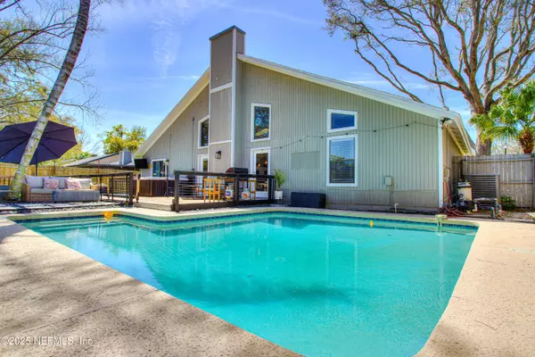 Jacksonville, FL 32225,3151 ROUNDHAM LN