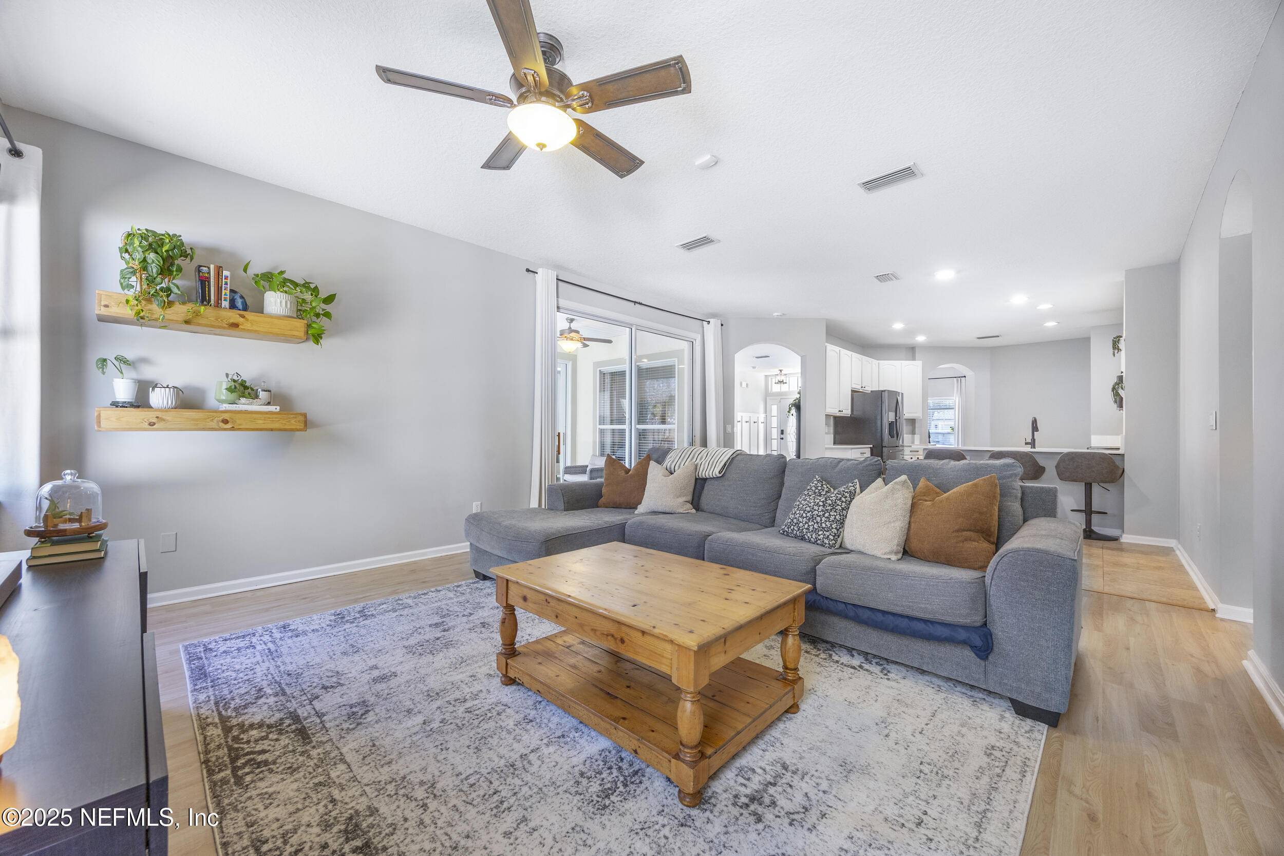 14655 SILVER GLEN DR E, Jacksonville, FL 32258