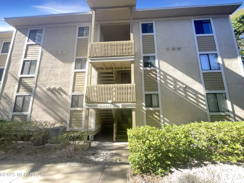 2328 SADLER RD #F4, Fernandina Beach, FL 32034