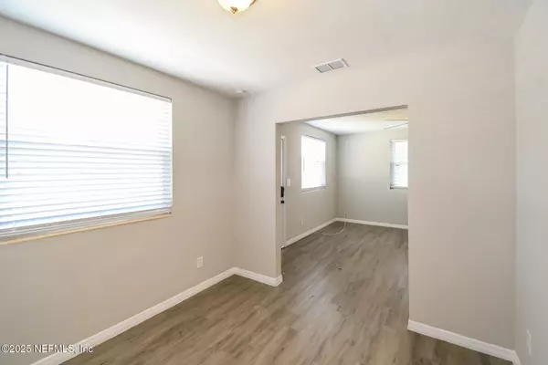 Jacksonville, FL 32277,5746 TECHWOOD DR