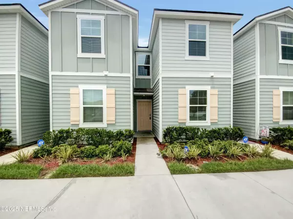 425 RUNNING WOODS ST,  Orange Park,  FL 32065