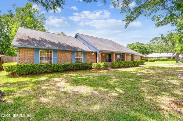 Jacksonville, FL 32221,836 HICKORY SPRINGS LN