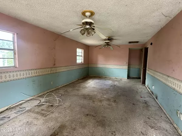Palatka, FL 32177,2608 OAK ST