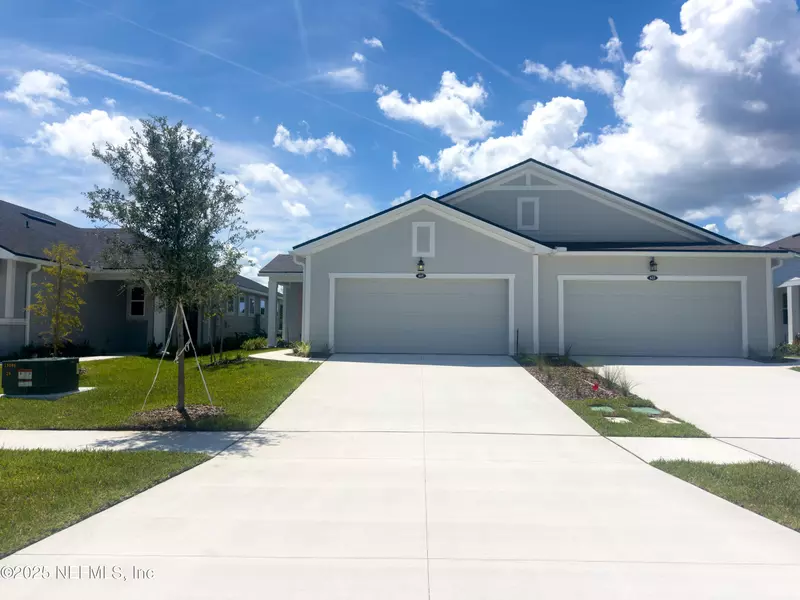 615 JUNIPER HILLS DR, St. Johns, FL 32259