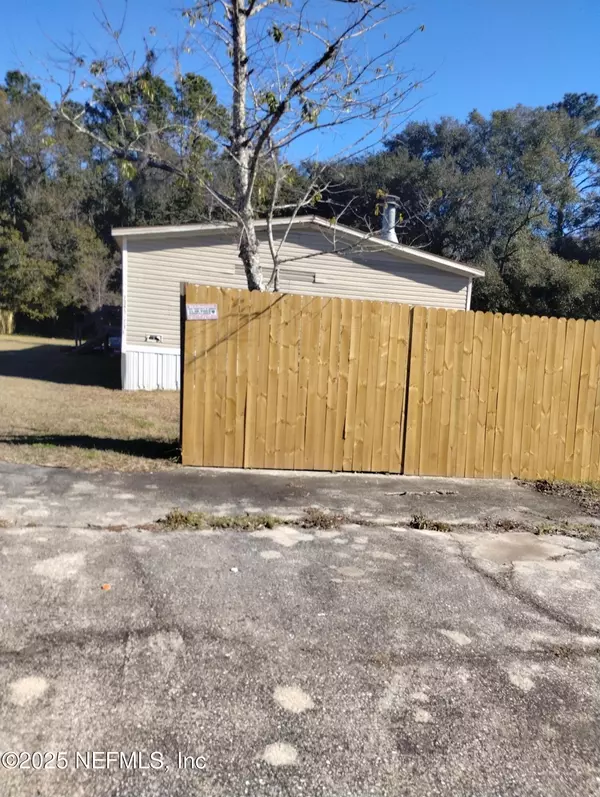 Jacksonville, FL 32208,4157 E LORENZO CT