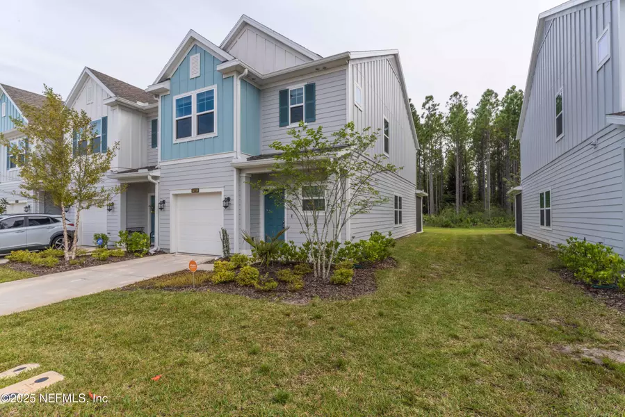 10318 BENSON LAKE DR, Jacksonville, FL 32222