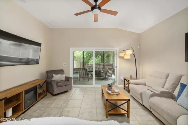 Jacksonville, FL 32258,6008 WIND CAVE LN