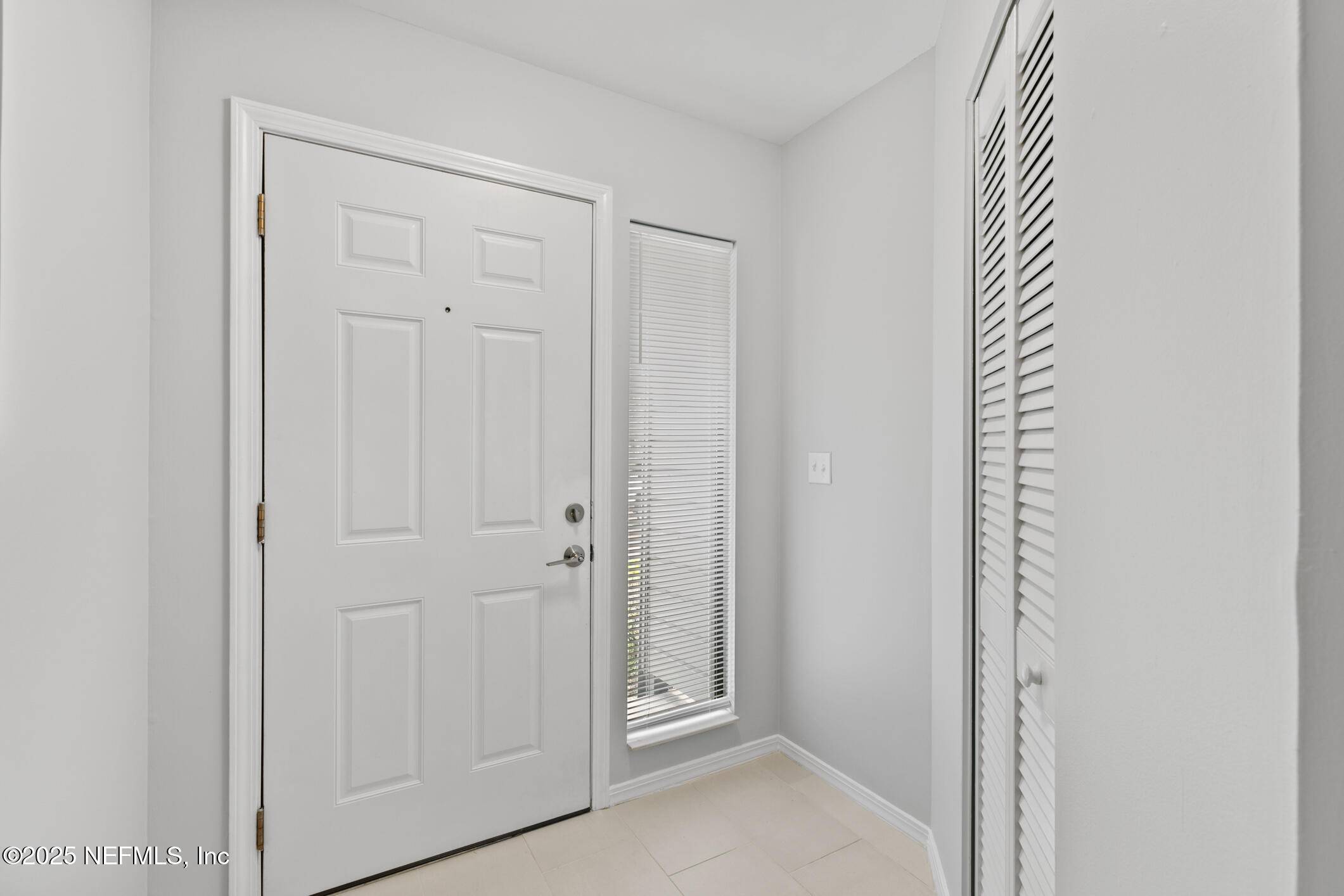Jacksonville, FL 32216,1909 UNIVERSITY BLVD S #204