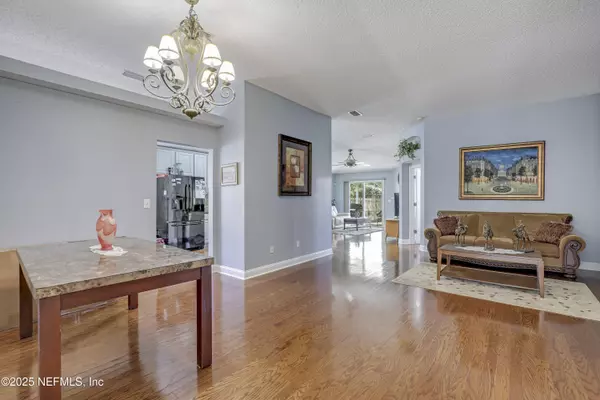 Jacksonville, FL 32221,2548 CARSON OAKS DR