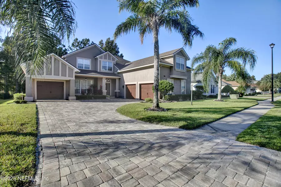 1725 RIVER HILLS DR, Fleming Island, FL 32003
