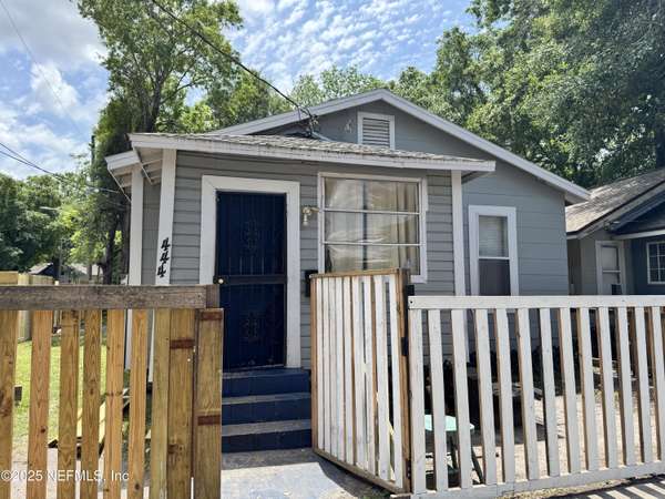1444 GROTHE ST, Jacksonville, FL 32209