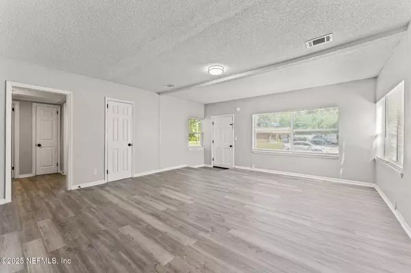 Jacksonville, FL 32208,1436 BASSETT RD