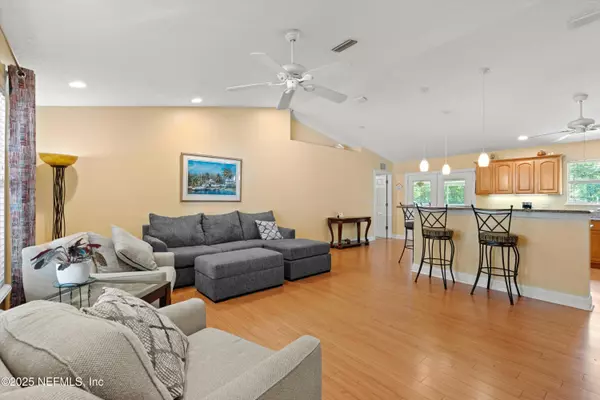 Middleburg, FL 32068,2717 POINSETTIA AVE