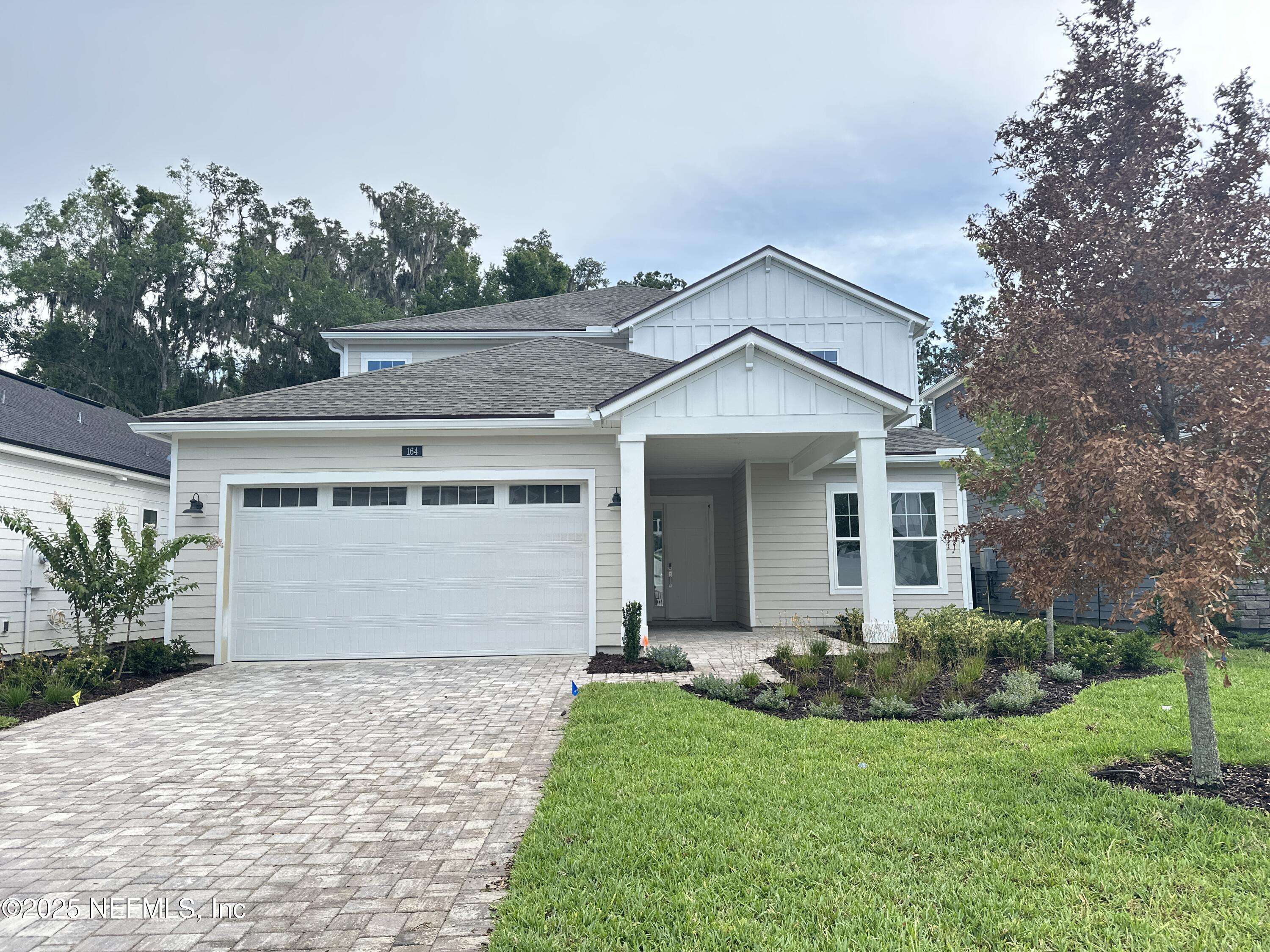 164 OAKMOSS DR, St. Johns, FL 32259