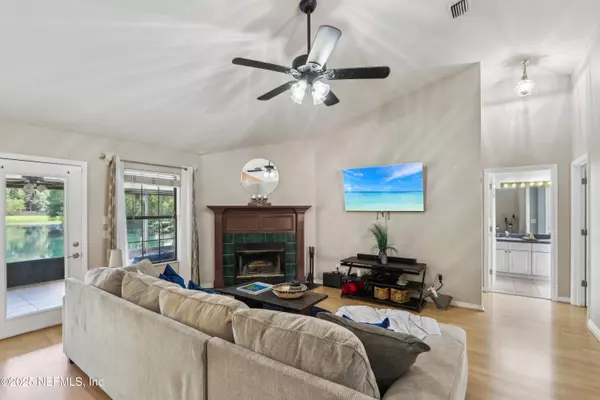 Fleming Island, FL 32003,400 HARVEST BEND DR