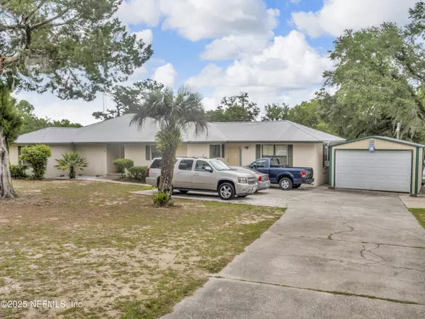 Melrose, FL 32666,135 ASHLEY LAKE DR DR