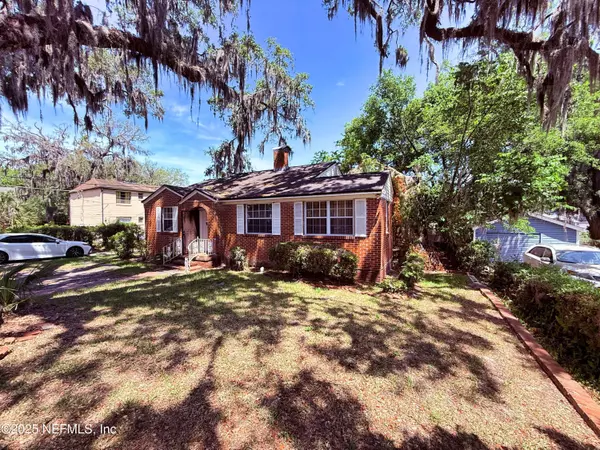 Jacksonville, FL 32206,145 W 33RD ST