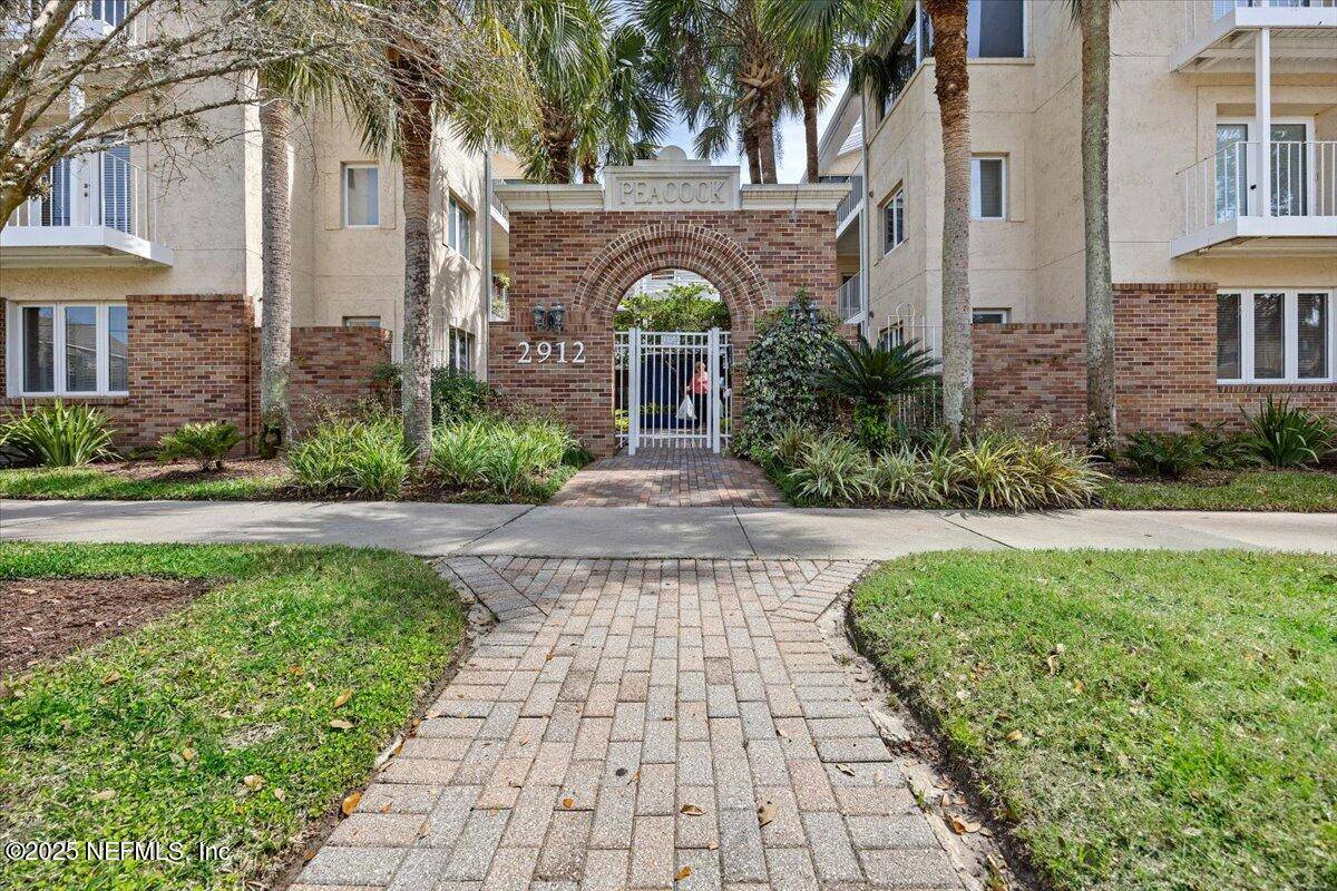 2912 ST JOHNS AVE #4, Jacksonville, FL 32205