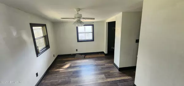 Orange Park, FL 32073,370 MADEIRA DR