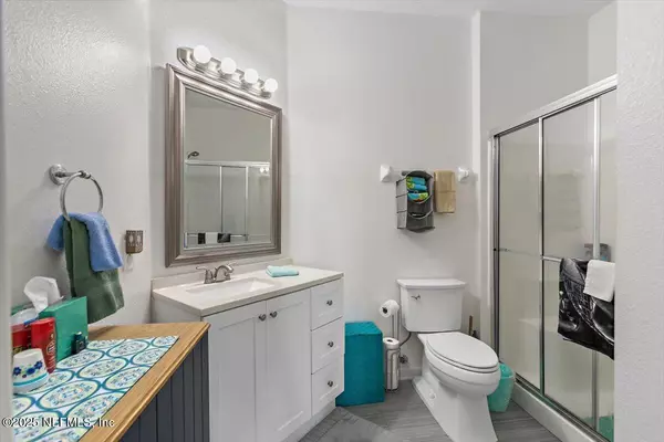 Jacksonville, FL 32256,7801 POINT MEADOWS DR #2302