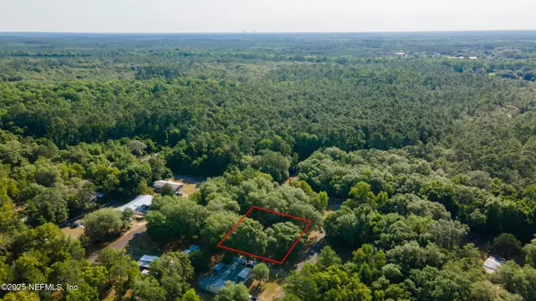 Interlachen, FL 32148,102 ROSE DR
