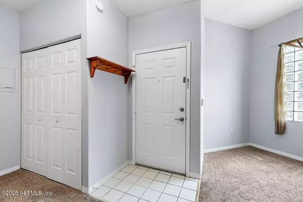 Jacksonville, FL 32256,10150 BELLE RIVE BLVD #604