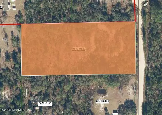 Palatka, FL 32177,143 JOHNS PL