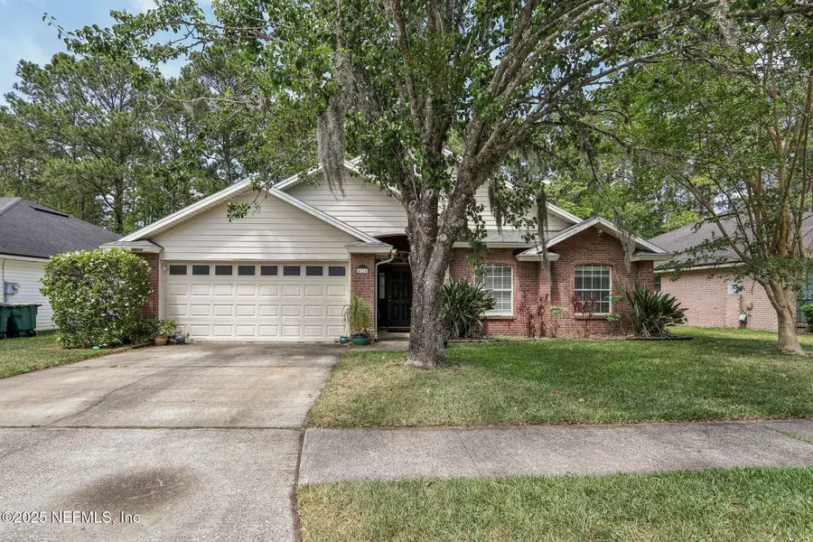 4852 BOLLES LAKE DR, Jacksonville, FL 32258