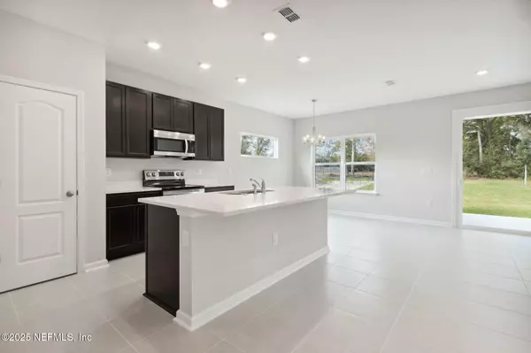 Jacksonville, FL 32222,6303 WESTON WOODS DR #0036
