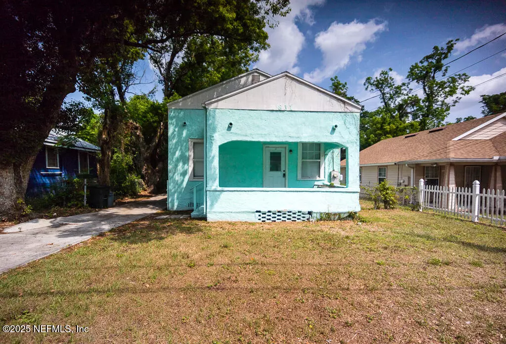 Jacksonville, FL 32208,831 ASHFORD ST