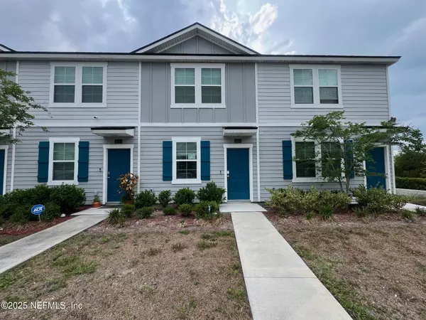 2843 MULE DEER CIR, Jacksonville, FL 32225