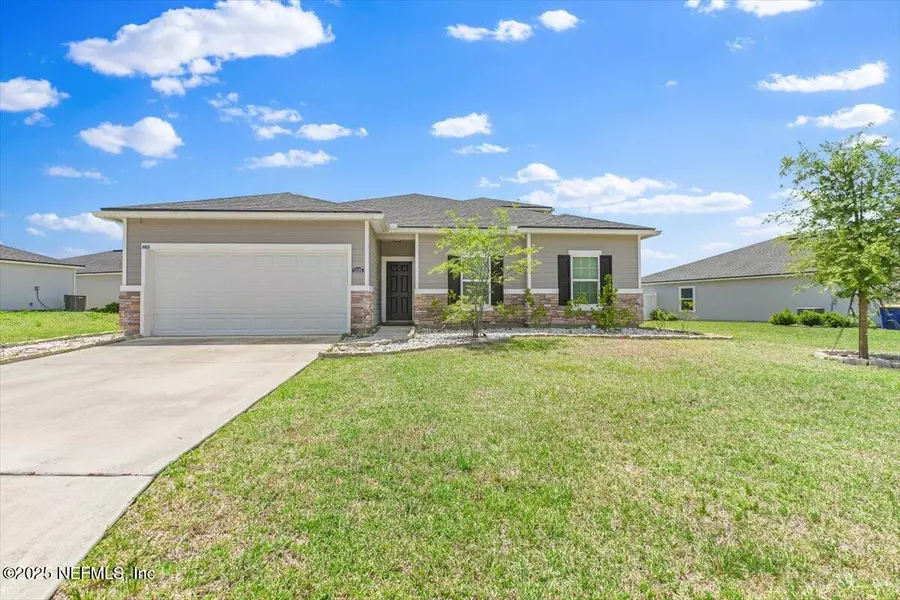 11595 DUNNS CROSSING DR, Jacksonville, FL 32218