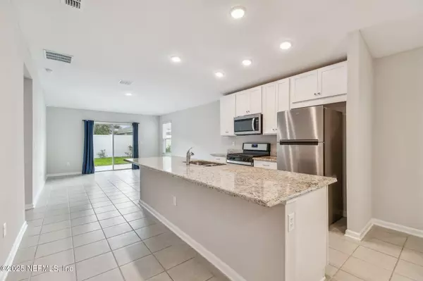 Jacksonville, FL 32256,12082 KEARNEY ST