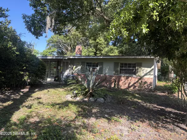 Jacksonville, FL 32218,313 SUZANNE DR