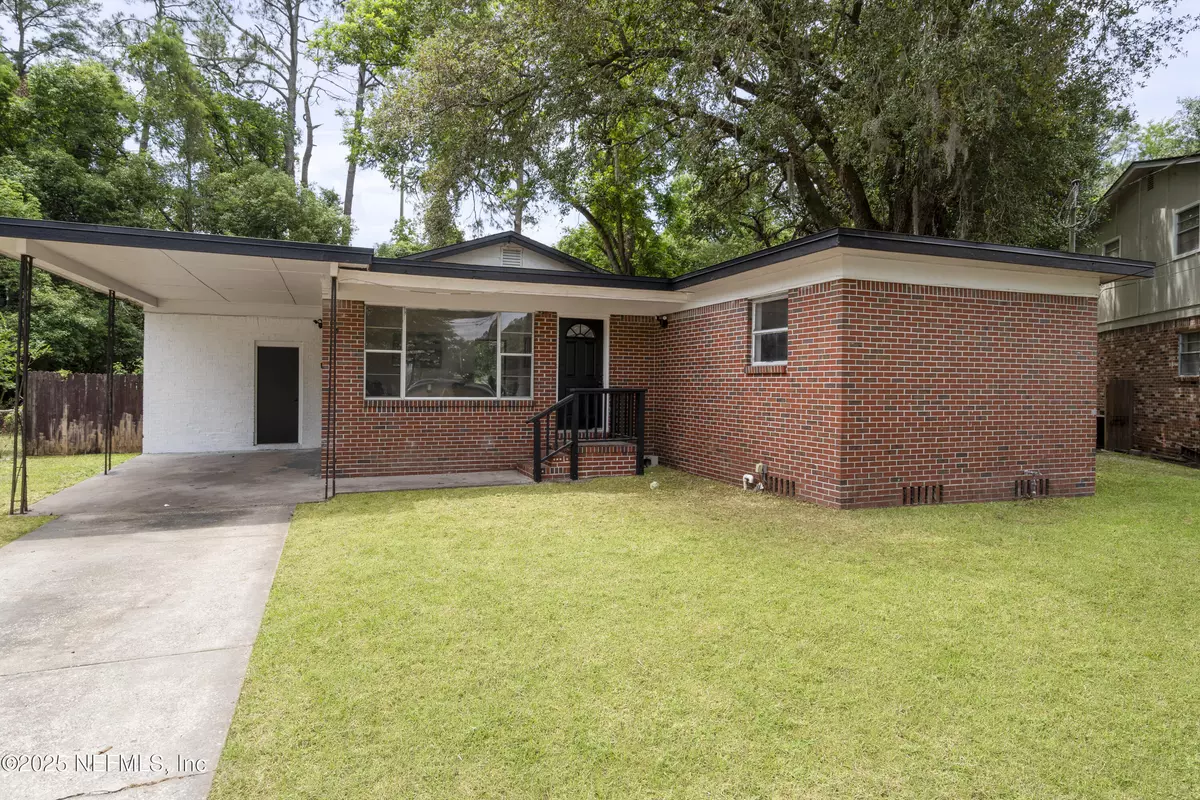 Jacksonville, FL 32219,5888 GASPAR CIR S
