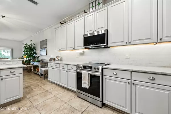 Jacksonville, FL 32225,13846 ATLANTIC BLVD #706