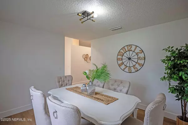 Green Cove Springs, FL 32043,464 BRENTWOOD CT