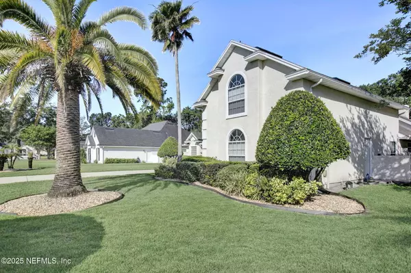 Fruit Cove, FL 32259,809 LOTUS LN N