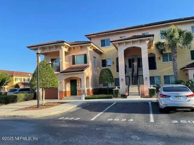 Jacksonville, FL 32246,9745 TOUCHTON RD #2522