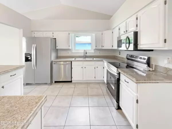 Jacksonville, FL 32244,8409 ROCKRIDGE DR