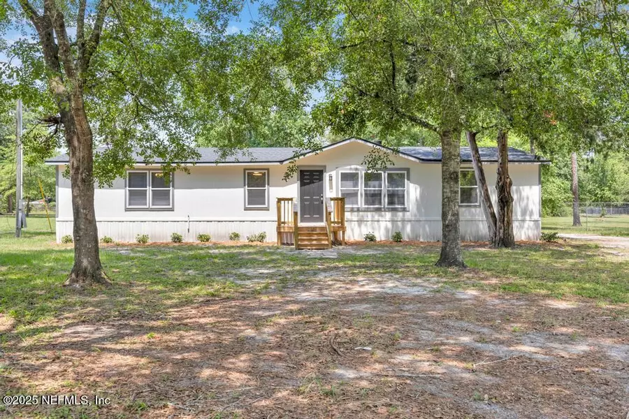 778 TOWERING PINES DR, Jacksonville, FL 32220