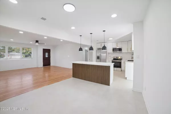 Jacksonville, FL 32211,1359 MALVERNE AVE