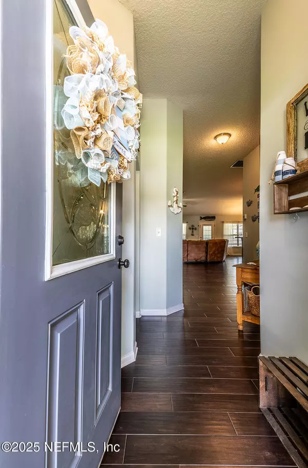 Callahan, FL 32011,45082 WEAVER CIR