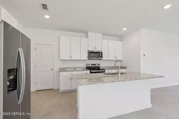 Jacksonville, FL 32219,7803 CAHILL LN